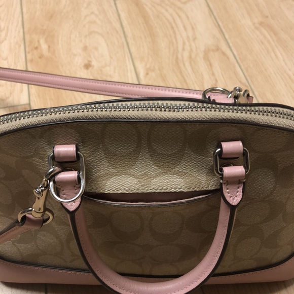 Coach Mini Sierra - Picture 7 of 9